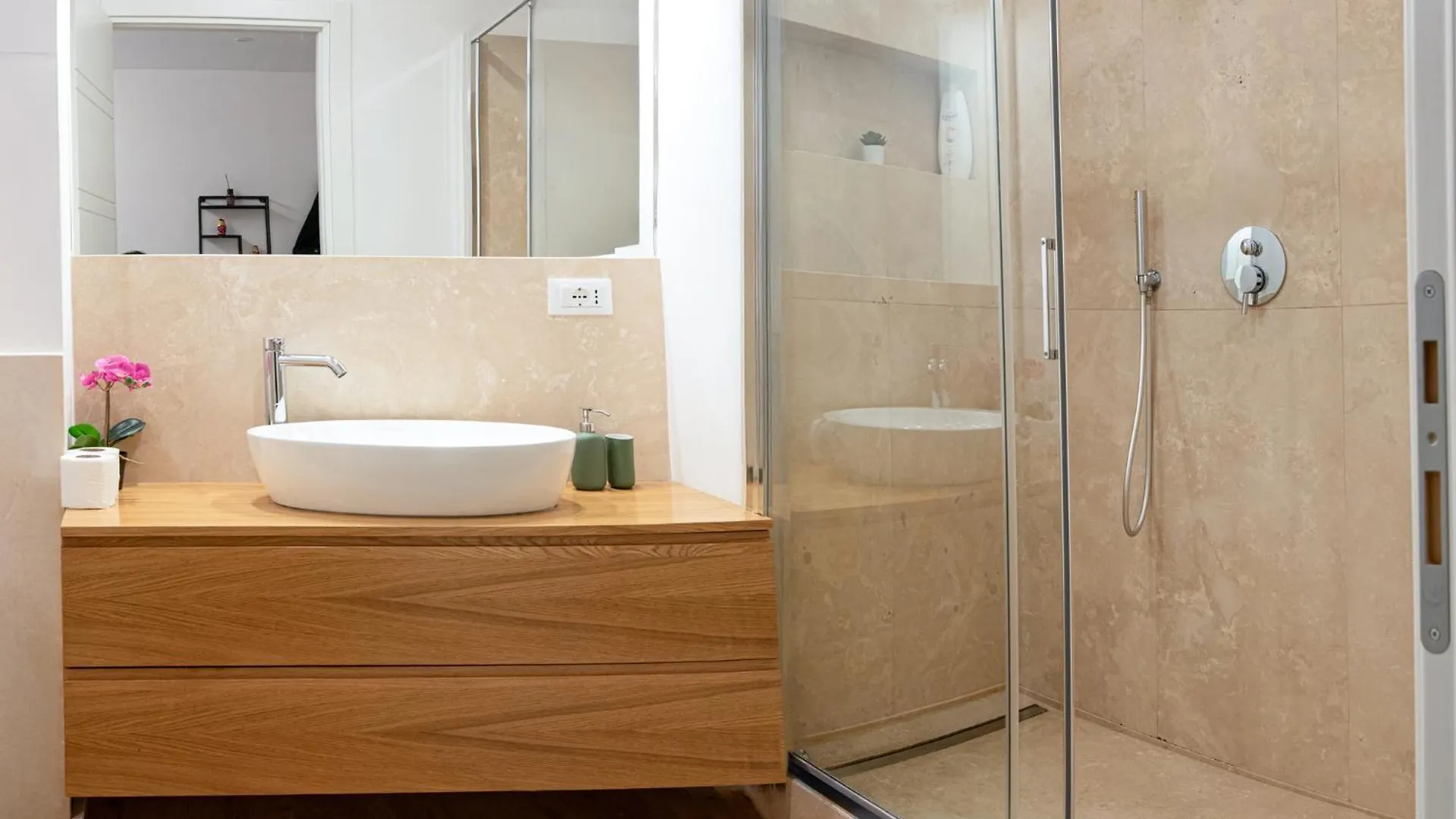La Dolce Vita - Luxury Stylish Flats In Trastevere 70-90Sqm Rome Apartment
